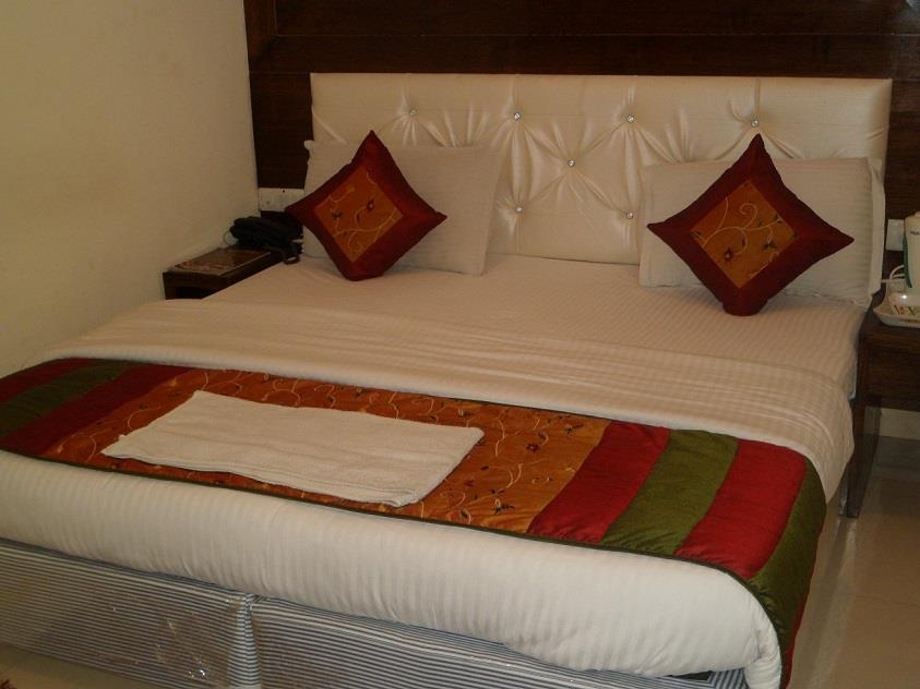 Hotel Arjun  Nueva Delhi Exterior foto