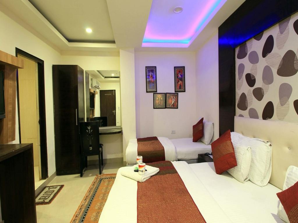 Hotel Arjun  Nueva Delhi Exterior foto